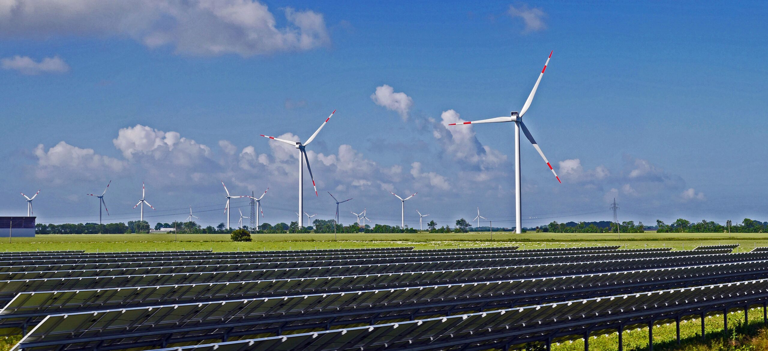 Erneuerbare Energien und Technologie: Lösungen für eine nachhaltige Zukunft