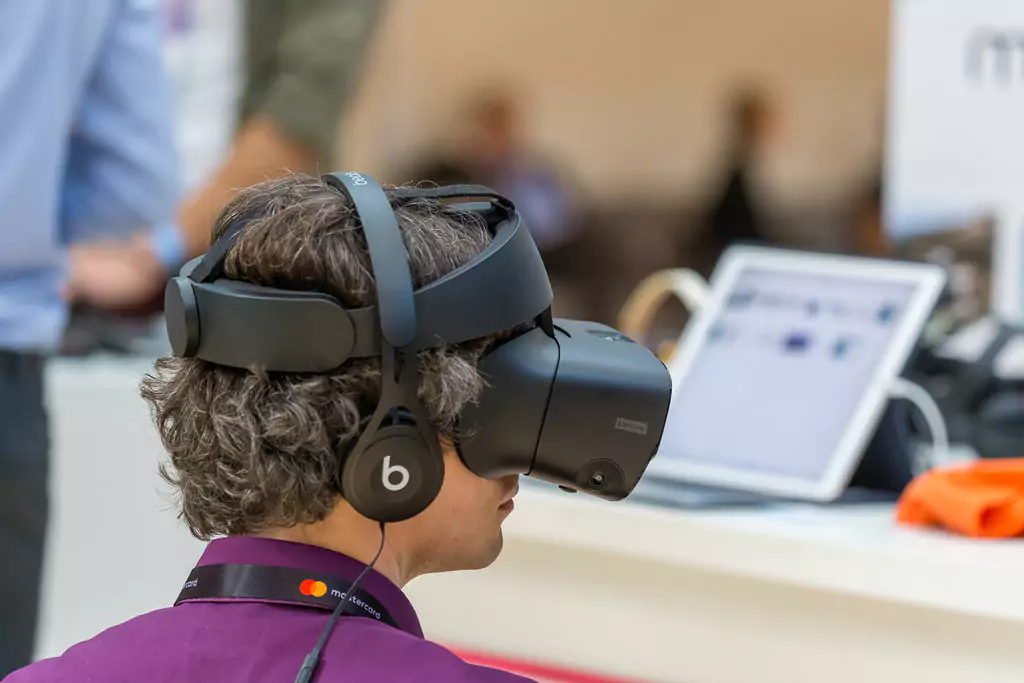Virtuelle Realität vs. Erweiterte Realität: Welche ist die Technologie der Zukunft?